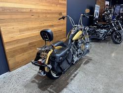 2017 HARLEY-DAVIDSON FLSTC HERITAGE SOFTAIL CLASSIC