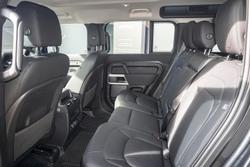 2023 Land Rover Defender 110 D300 SE
