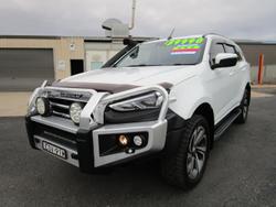 2021 Isuzu MU-X LS-T