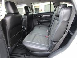 2021 Isuzu MU-X LS-T