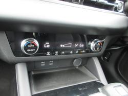 2025 Mitsubishi Outlander ES