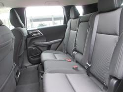 2025 Mitsubishi Outlander ES