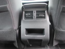 2025 Mitsubishi Outlander ES