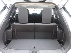 2025 Mitsubishi Outlander ES