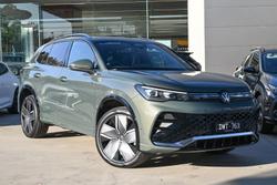 2026 Volkswagen Tiguan 200TSI eHybrid R-Line