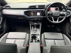 2022 Audi Q3 40 TFSI S line