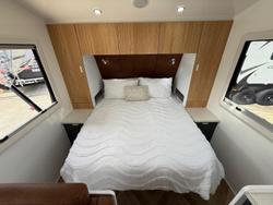 2026 Urban Caravans Tuff-X 20'