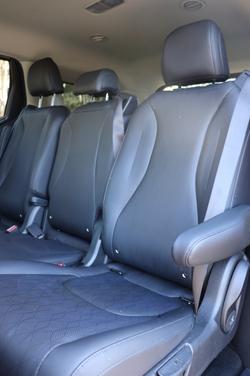 2022 Kia Carnival SLi