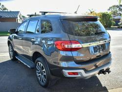 2022 Ford Everest Titanium