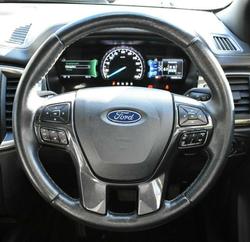 2022 Ford Everest Titanium