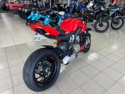 2025 Ducati Streetfighter V4 S