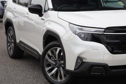 2025 Subaru Forester Hybrid Touring
