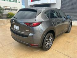 2017 Mazda CX-5 Akera