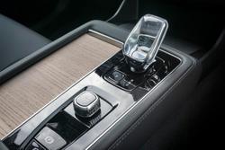 2025 Volvo XC90 Plus B5 Bright