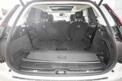 2025 Volvo XC90 Plus B5 Bright