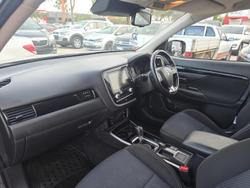 2019 Mitsubishi Outlander ES