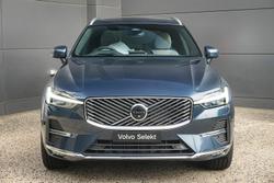 2025 Volvo XC60 Plus B5 Bright