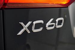 2025 Volvo XC60 Plus B5 Bright