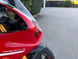 2023 DUCATI PANIGALE V2 BAYLISS 20TH ANNIV Black