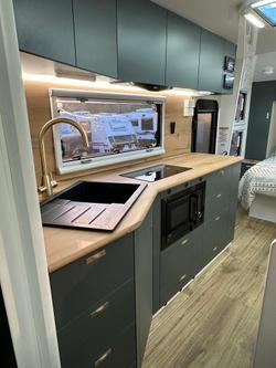2026 Red Centre Oasis 196 Type A