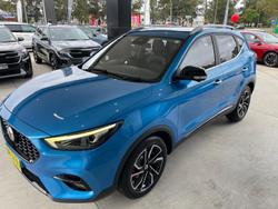 2021 MG ZST Essence