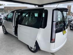2025 Hyundai STARIA