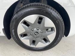 2025 Hyundai STARIA