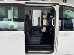 2025 Hyundai STARIA