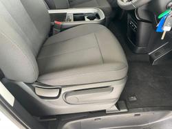 2025 Hyundai STARIA