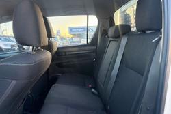 2020 Toyota Hilux SR