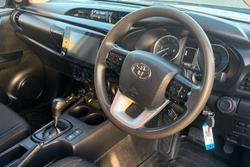 2020 Toyota Hilux SR