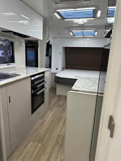 2023 Red Centre Kimberley Plus 226 3 bunk family van