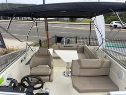 2017 Quicksilver 805 Cruiser
