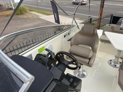 2017 Quicksilver 805 Cruiser