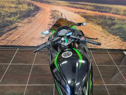 2016 Kawasaki NINJA 300 GREEN