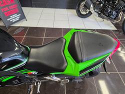 2016 Kawasaki NINJA 300 GREEN