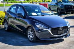 2022 Mazda 2 G15 GT