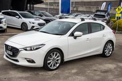 2018 Mazda 3 SP25