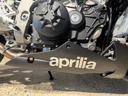2014 APRILIA TUONO V4 R BLACK