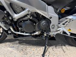 2014 APRILIA TUONO V4 R BLACK