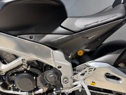 2014 APRILIA TUONO V4 R BLACK