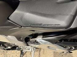 2014 APRILIA TUONO V4 R BLACK