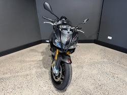 2014 APRILIA TUONO V4 R BLACK