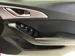 2016 Mazda 3 Maxx