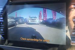 2019 Toyota Hilux SR