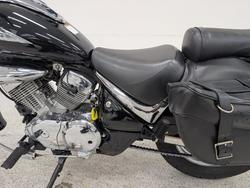 2013 Suzuki VL250 (LC250 INTRUDER) Black