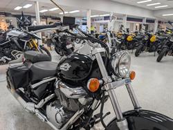 2013 Suzuki VL250 (LC250 INTRUDER) Black