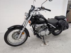 2013 Suzuki VL250 (LC250 INTRUDER) Black