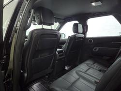 2019 Land Rover Discovery SD6 SE