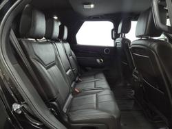 2019 Land Rover Discovery SD6 SE